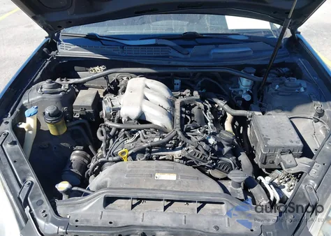 2010 Hyundai Genesis 3.8 Grand Touring z USA, uszkodzony, nr VIN KMHHU6KH8AU019043